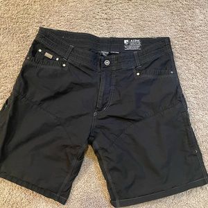 Mens Kuhl Black Cargo Shorts size 38
